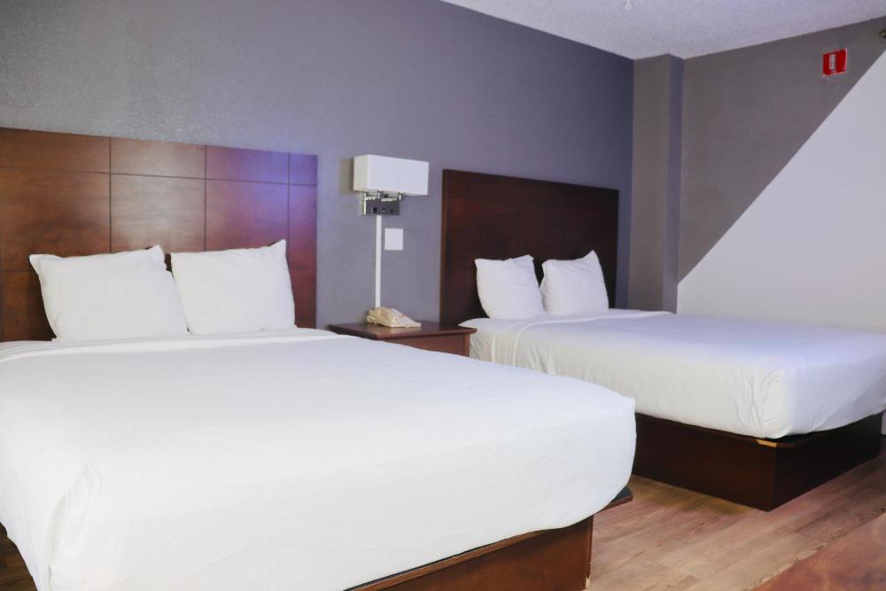 Double or Twin Room with Pool View interior